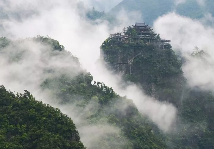 周梦莹最新章节，探索自然美景之旅，追寻内心平和的旅程