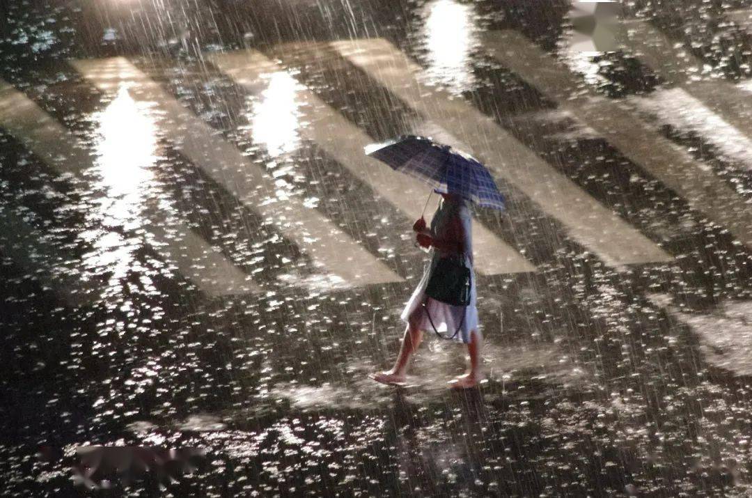 湖北暴雨实时更新，最新暴雨消息